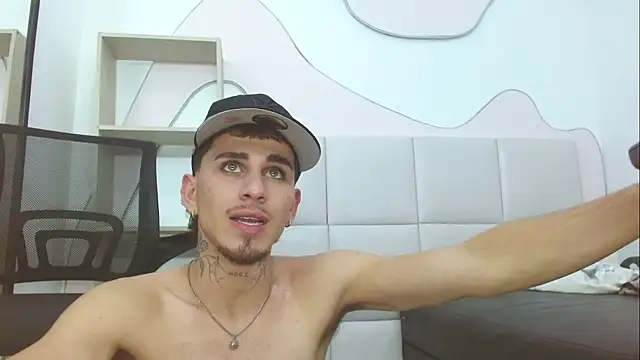 DanntheStiff's Webcam Show
