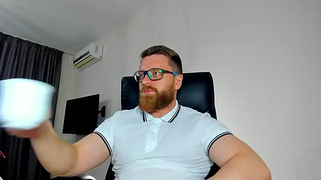 Онлайн чат XXX Findom_guy