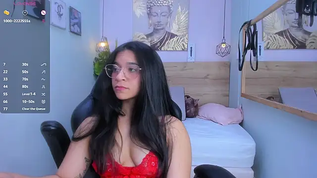 XXX chat uživo modela lalytulu99