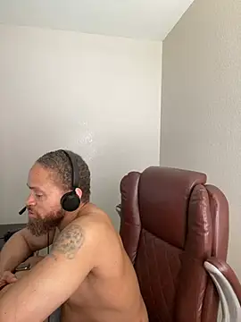 Fathero1time Chat XXX in diretta