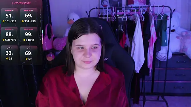 AmyVibess Chat XXX in diretta