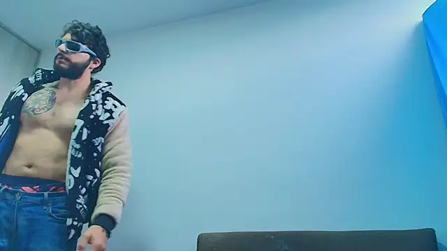Chat XXX Live thomas_gun