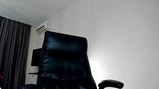 Findom_guy's Live XXX Chat