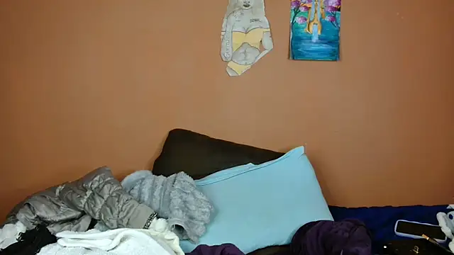 XXX chat uživo modela Horny_Ogle