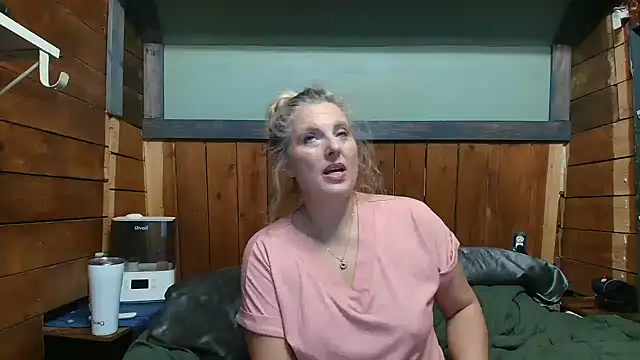 Chat +18 de lisaxlovexxx ao vivo