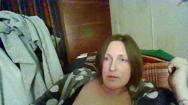 AllaSowinskaya Chat XXX in diretta