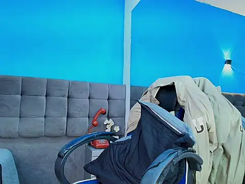 Jheampiiero Adlı Modelin Web Kamerası Şovu