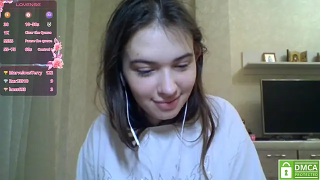 CeyaLier's Live XXX Chat