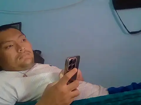 daniel4444Cu webkamerás műsora