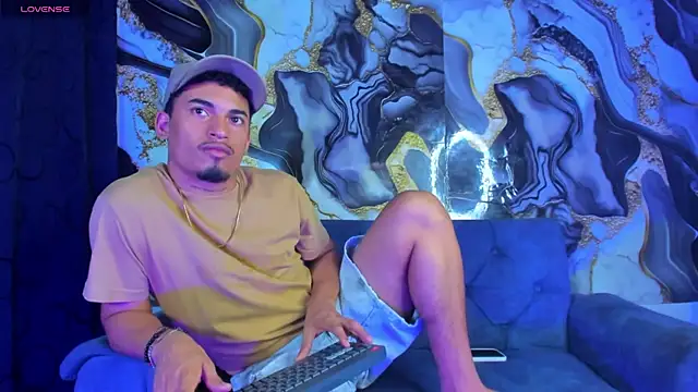 Ares_DAMM Live XXX-Chat