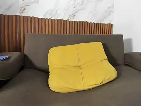 Chat +18 de daniel_leon ao vivo