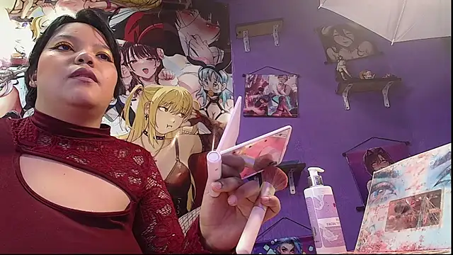 ScarletVibe's Live XXX Chat