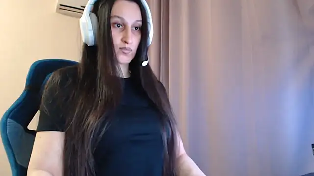 Webkamerová show DiggingEidos