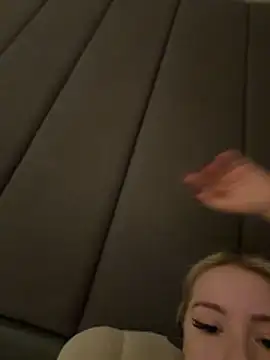 SexyEvaLips Webcam Show