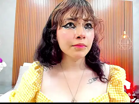 Cybercore_Shy Chat XXX live