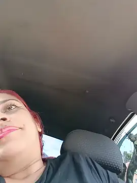 MariBelle1 Adlı Modelin Canlı XXX Sohbeti