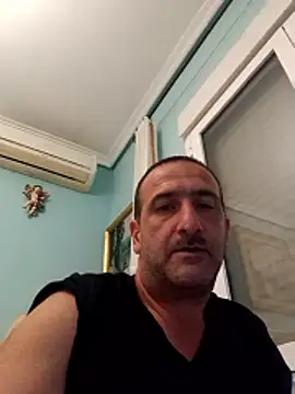 Chatroom XXX en direct de DanTrov79