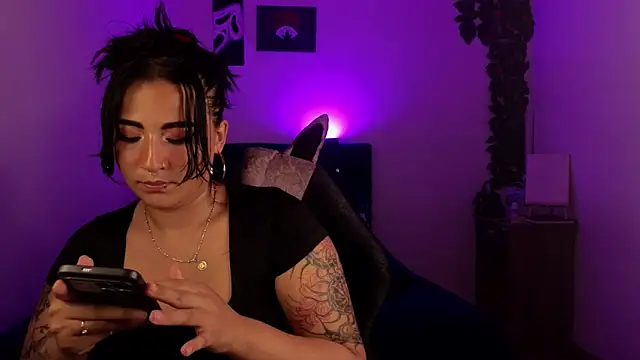 Pauilina Live XXX-Chat
