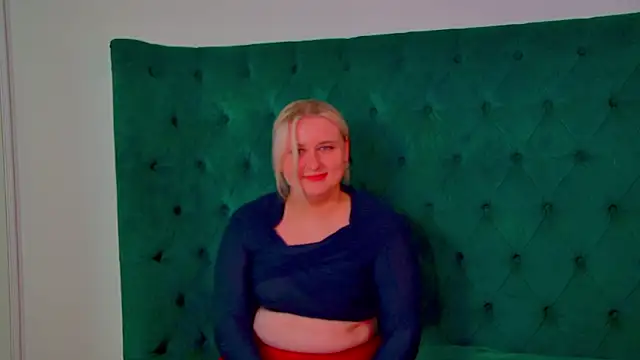 LioraArdyn's Live XXX Chat