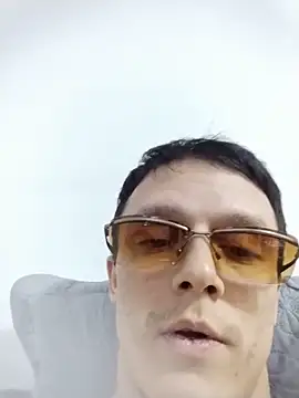 RAFAELQUINTEROSCAVALHEI's Webcam Show