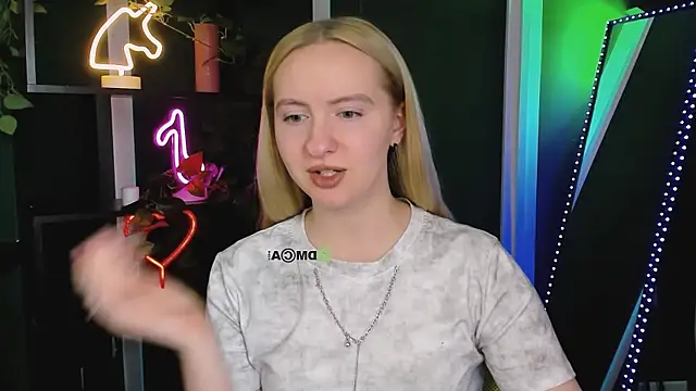 mila_glow1 Chat XXX live