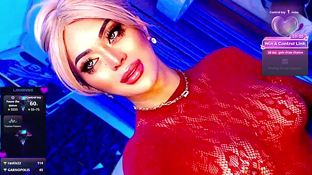 KYLIE_SHEMALE webkamerás műsora