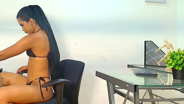 AilynCifuentes' Webcam Show