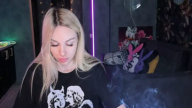 Živý XXX chat Blckmirrorr