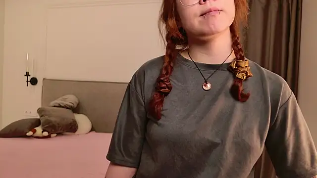 Chat +18 de A_Lot_of_Bunny ao vivo