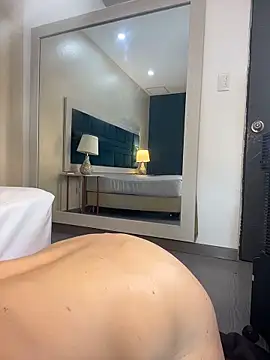 XXX chat uživo modela SweetieSinXXX