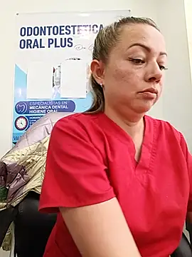 Webkamerová show _Dentist-Madisson_04