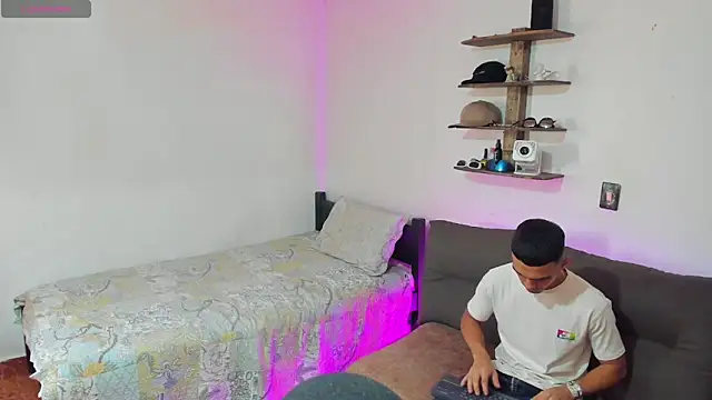 Chat +18 de Teo_Rave ao vivo