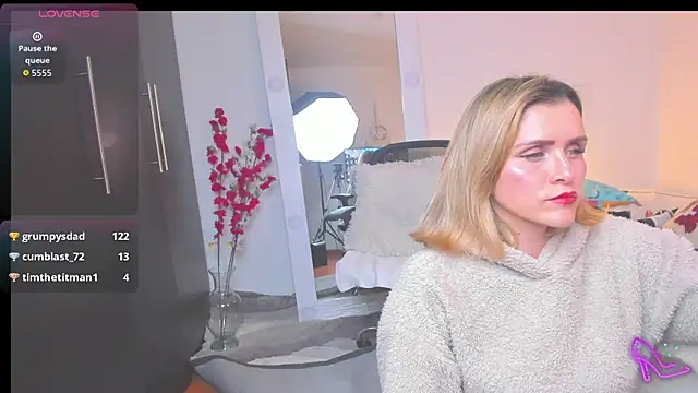 SharonVelvet's Live XXX Chat