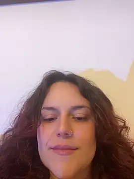 XXX chat uživo modela Scarletleon77