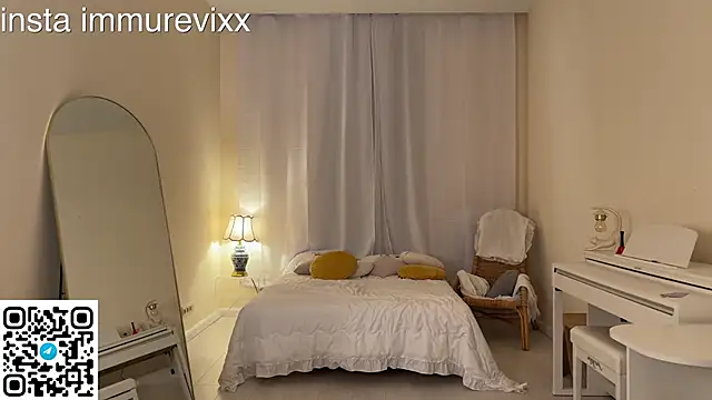 Chat +18 de inst_immurevix ao vivo