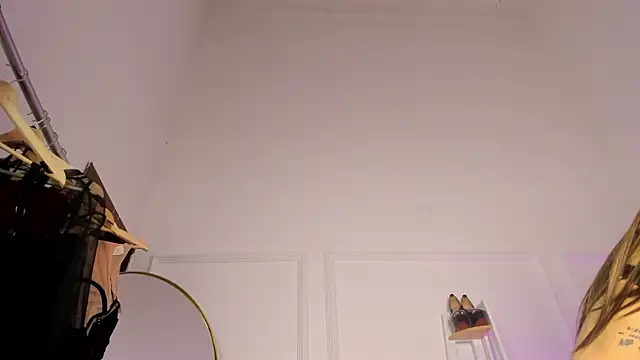 ada_belucci Adlı Modelin Canlı XXX Sohbeti