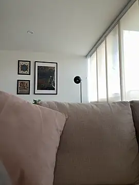 Živý XXX chat Rae_Lil_White