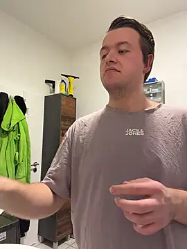 Lars2306 Pertunjukan Webcam