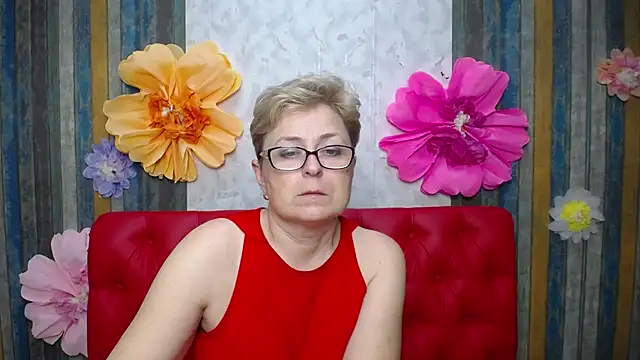 دردشة EmiliaGree الجنسية المباشرة