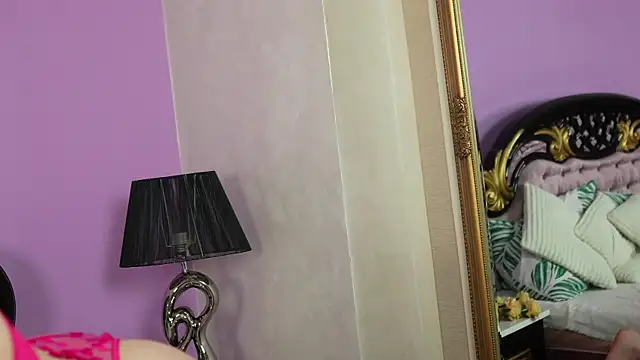 AylaWhisper's Live XXX Chat