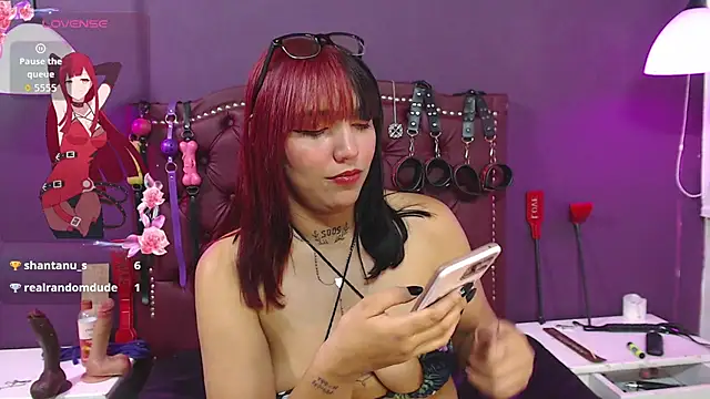 Sophie-dbs Chat XXX live