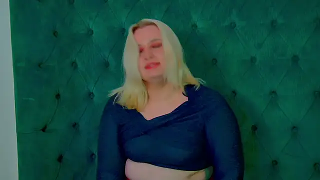 LioraArdyn webcam show
