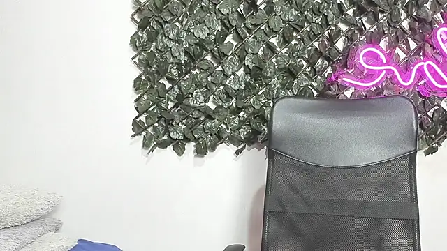 Chatroom XXX en direct de Sofia_Franco_