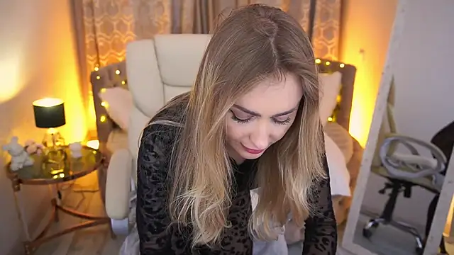 GraceCandy's Webcam Show