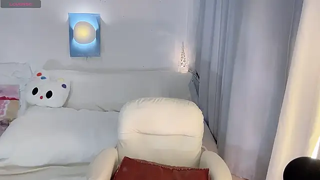 Chatroom XXX en direct de mistylana_