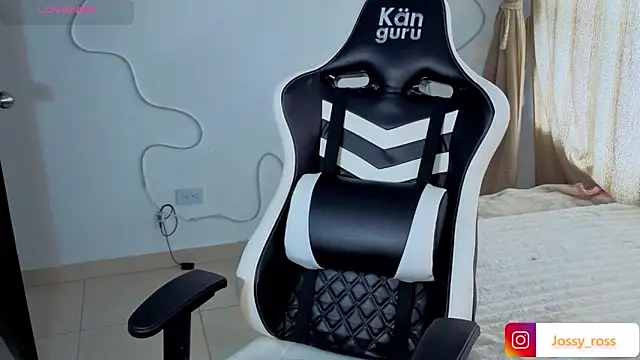 Victoryyy_n Live XXX chat
