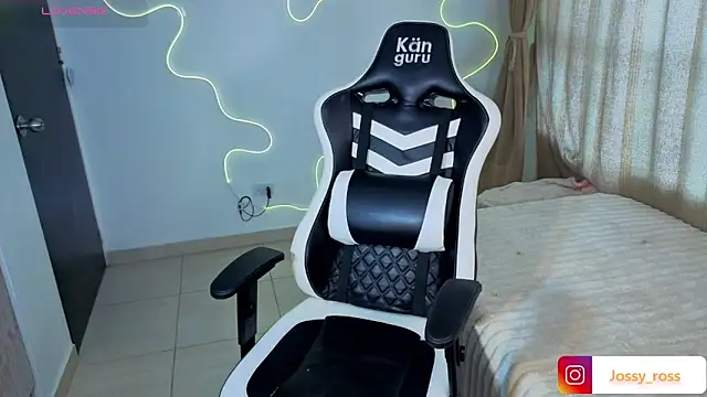 Victoryyy_'s Live XXX Chat
