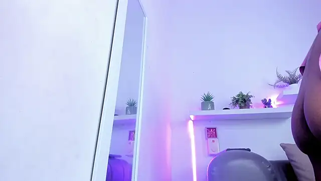 Amira_Alzahraのウェブカメラショー