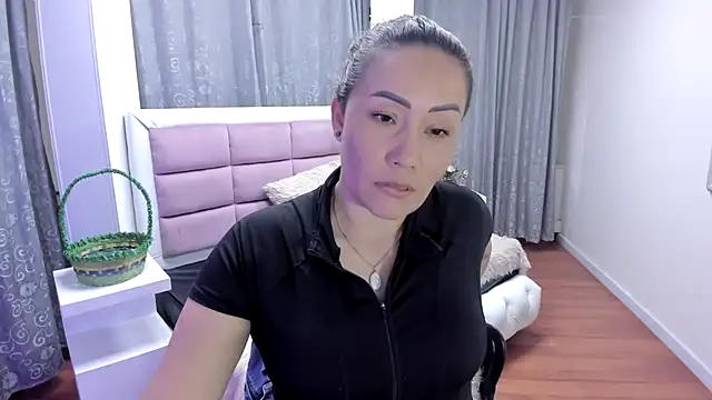gaby_trent's Live XXX Chat