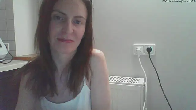 AnnaTight – Naživo XXX chat